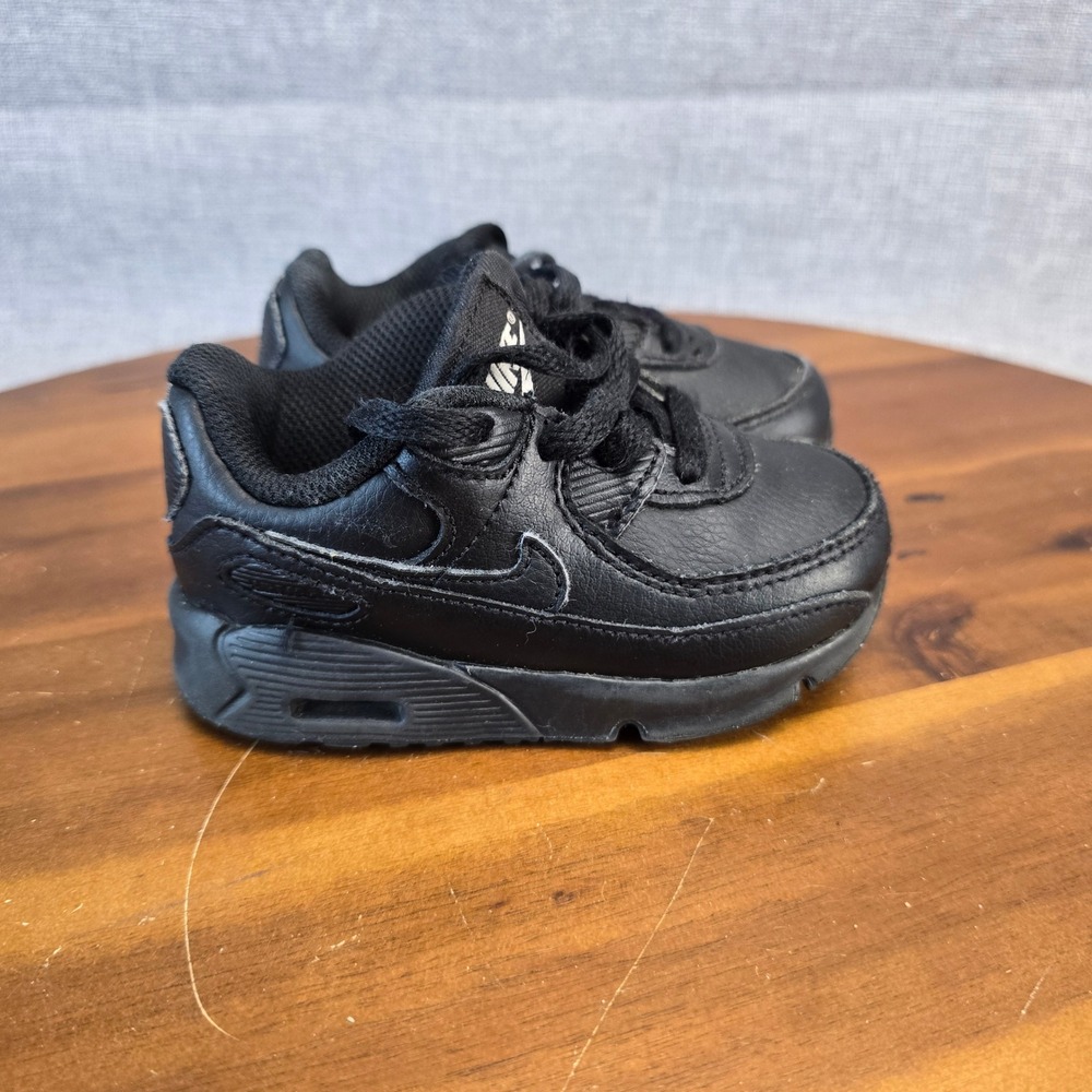 Nike Air Max 90 Toddler Black Black Leather Sneakers CD6868-001 Size 6C